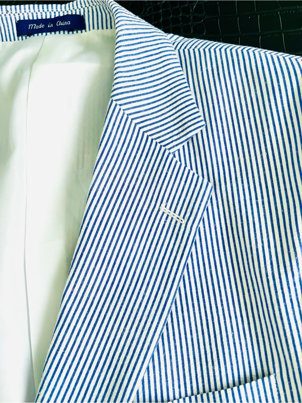 100% Cotton Alan Flusser Blue & White Striped Seersucker Sport Coat